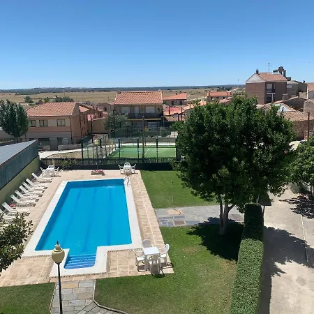 Garrote Rivera Nyaraló