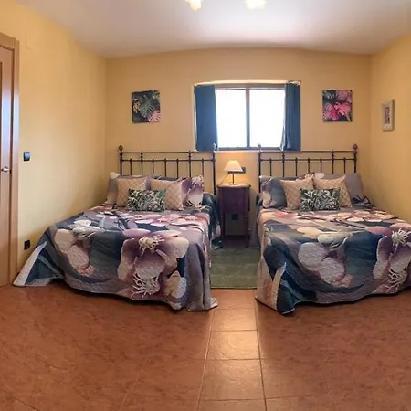 Garrote Rivera Nyaraló